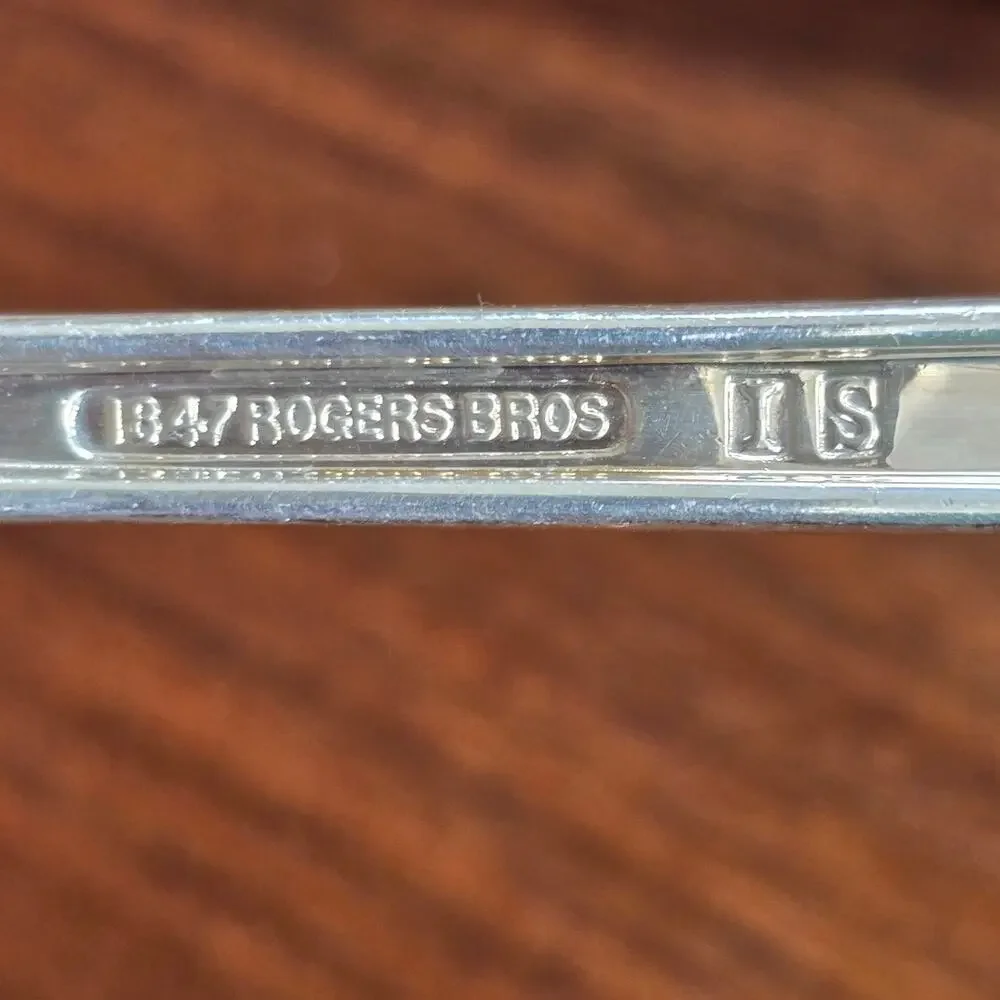 Vintage 1847 Rogers Bros FIRST LOVE 4 Dinner Forks Silverplate Art Deco Cottage